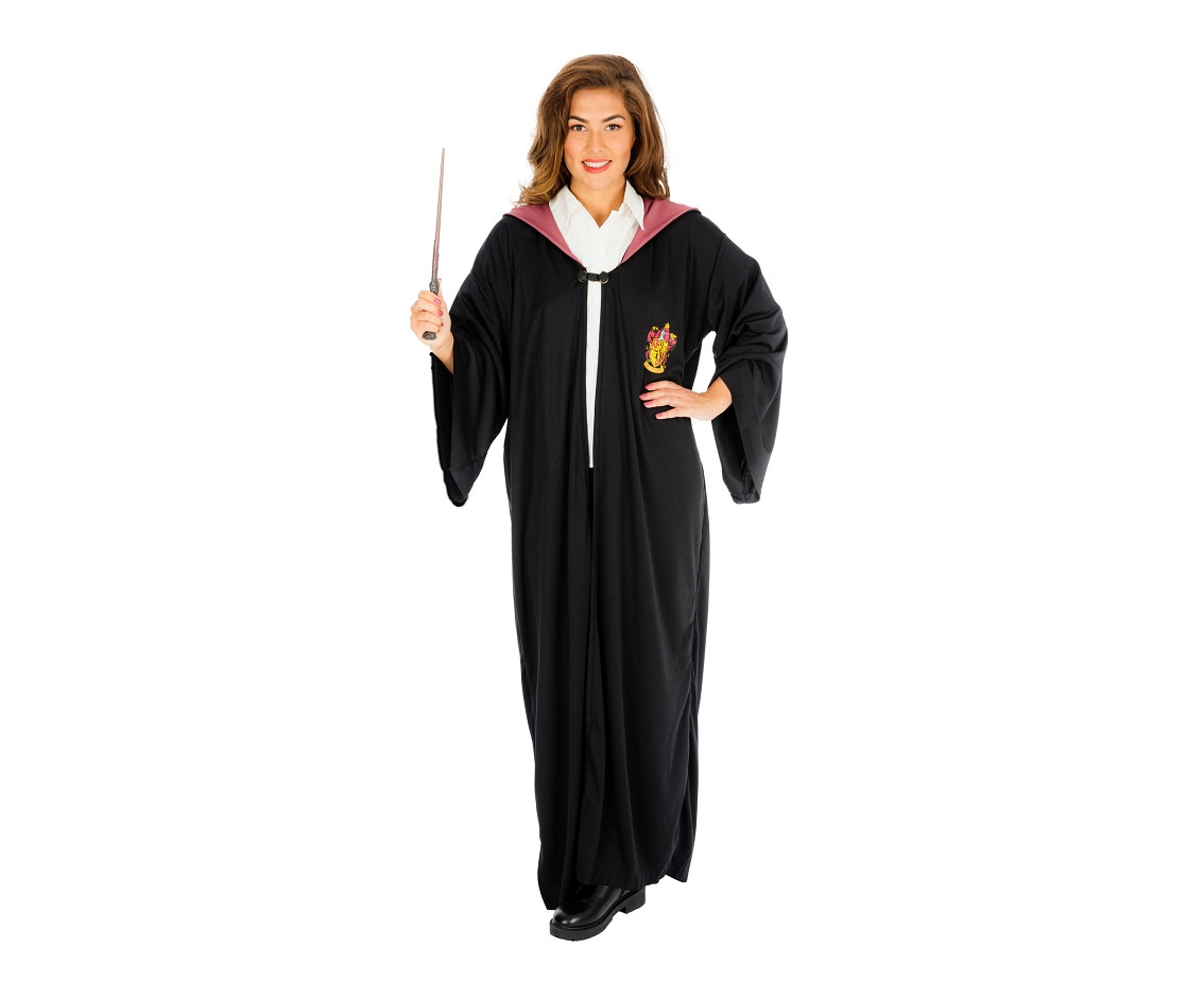 Includes: Harry Potter hooded robe with clasp